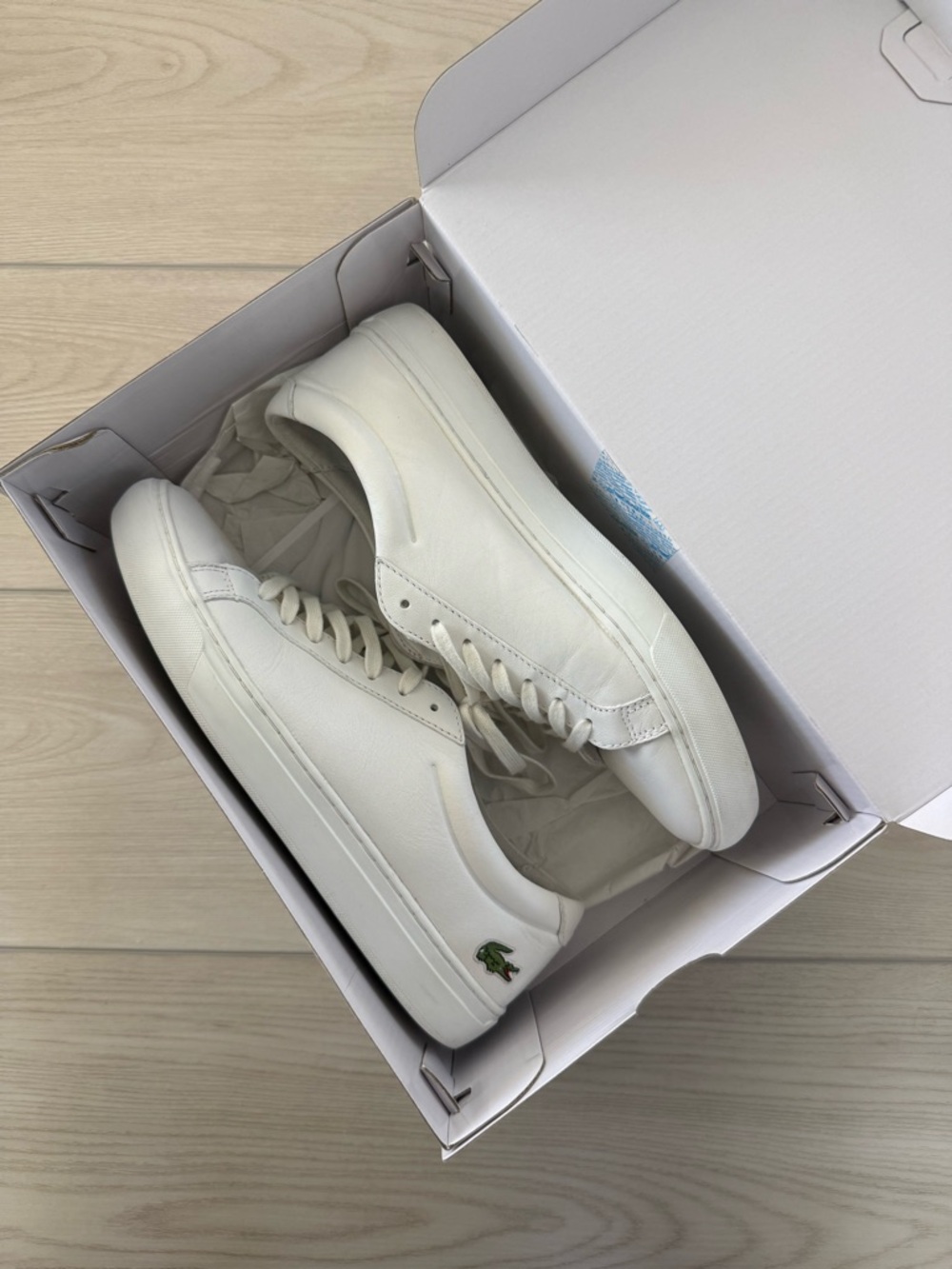Lacoste Sneakers